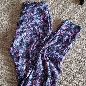OS Pink, Lavender, & Black Leggings